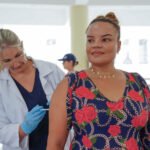foto-mulher-vacina-dengue